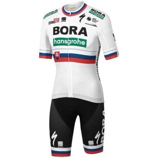 Equipación corta BORA hansgrohe para ciclistas Slovakos 2023