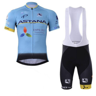 Conjunto corto de ciclismo Astana para disfrutar al máximo de tus rutas