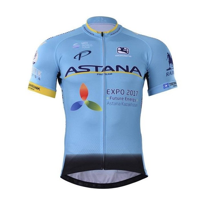 Conjunto corto de ciclismo Astana para disfrutar al máximo de tus rutas