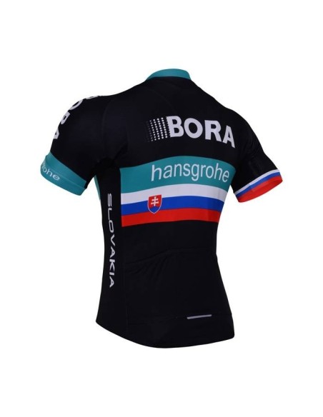 Equipación de ciclismo corta con tirantes Bora Slovakia 2023 a buen precio