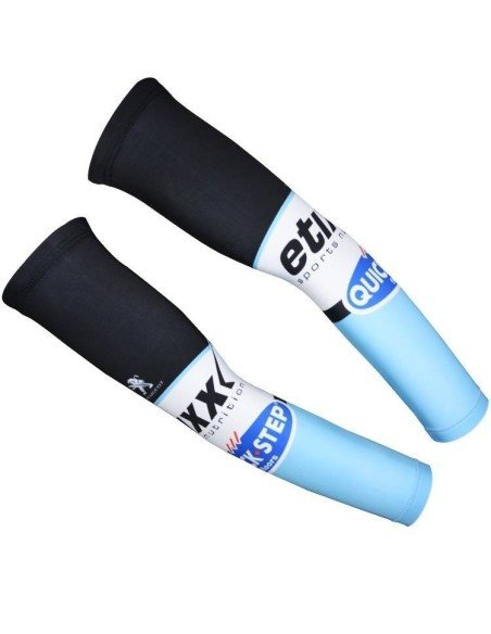 Manguitos de Ciclismo Quick Step para cuidar tu piel y mantenerte seco