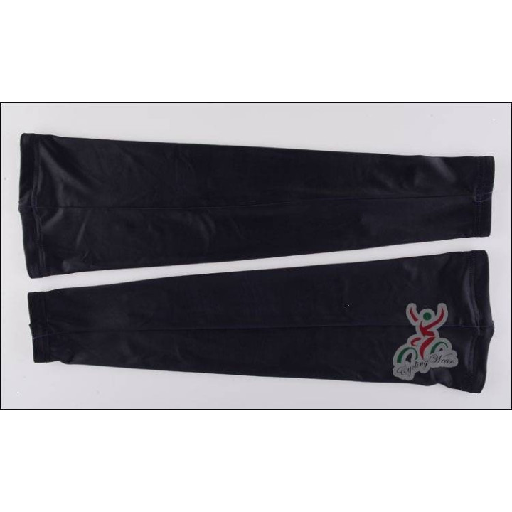 Perneras de ciclismo GreenEDGE para cuidar tus piernas en días fríos