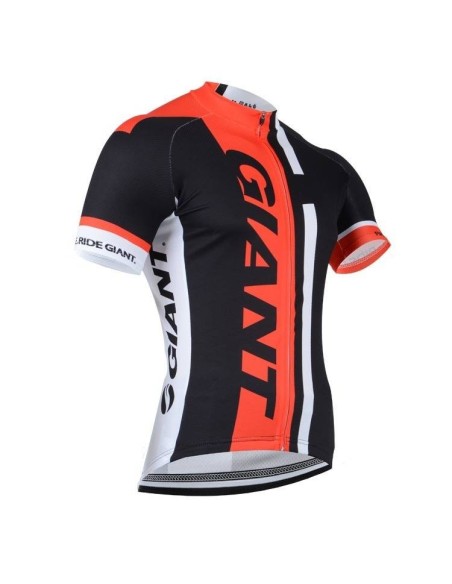 Maillot corto Giant: comodidad y estilo para tus rutas en bicicleta