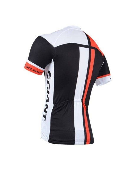 Maillot corto Giant: comodidad y estilo para tus rutas en bicicleta