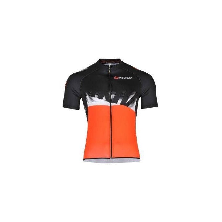 Maillot corto Inverse para ciclistas que buscan comodidad y estilo
