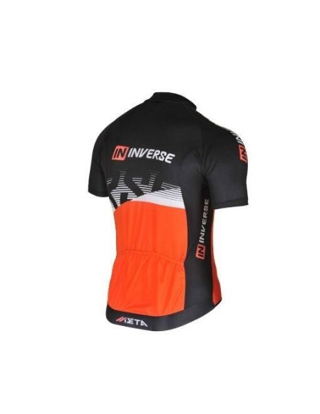 Maillot corto Inverse para ciclistas que buscan comodidad y estilo
