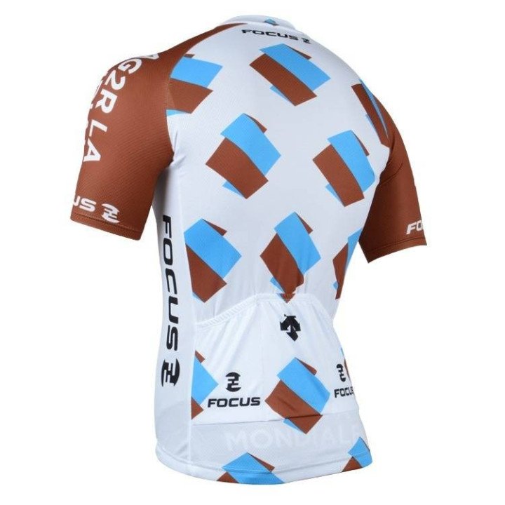 Maillot Corto AG2R: comodidad y estilo para tus rutas en bici
