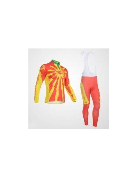 Ropa de ciclismo de invierno con tirantes para estar cómodo en tus rutas