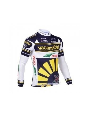 Ropa de ciclismo de invierno con tirantes para estar cómodo en tus rutas