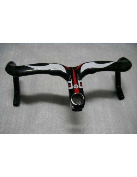 Manillar de fibra de carbono: ligero y resistente para tu bici