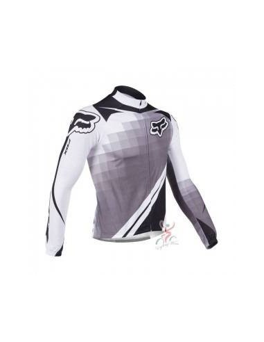 Ropa de ciclismo de invierno con tirantes Fox para estar cómodo en la bici