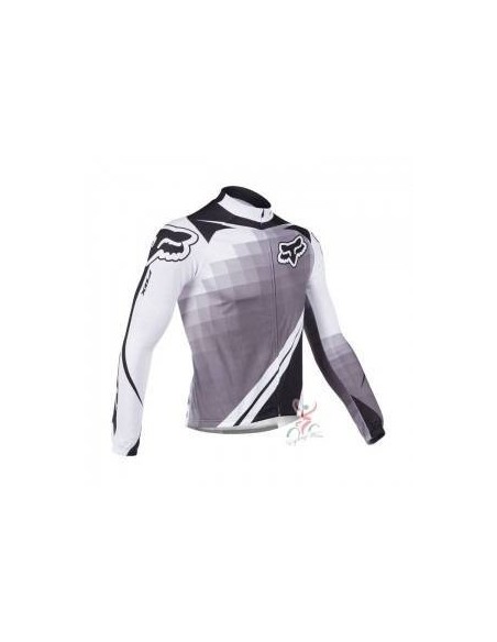 Ropa de ciclismo de invierno con tirantes Fox para estar cómodo en la bici