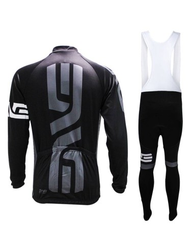 Equipación térmica con tirantes enve para ciclismo cómoda y duradera