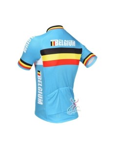 Ropa de ciclismo de verano en Bélgica: descubre el conjunto corto con tirantes