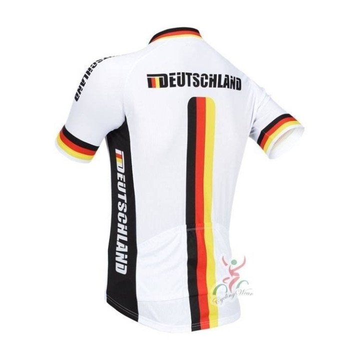 Ropa de Ciclismo de Verano en Alemania: Conjuntos Cortos y Cómodos