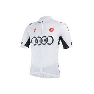 Maillot corto Audi para ciclistas: comodidad y estilo al pedalear