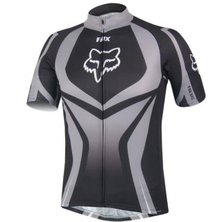 Maillot corto de ciclismo Fox: comodidad y estilo para tus rutas