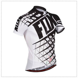 Maillot Ciclista Corto Fox: Cómodo y Fresco para tus Rutas