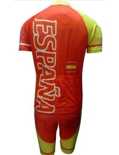 Equipación de Ciclismo en España: Conjuntos Cortos al Mejor Precio 2