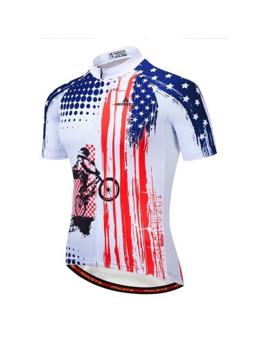 Equipación de ciclismo corta con tirantes para disfrutar al máximo en la ruta