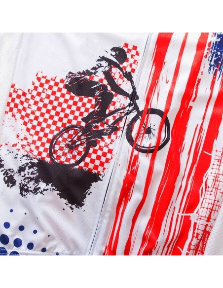 Equipación de ciclismo corta con tirantes para disfrutar al máximo en la ruta