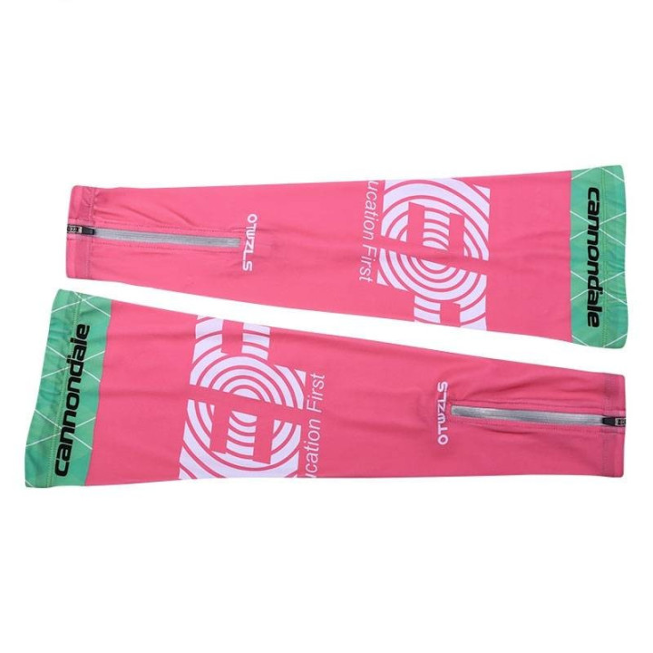 Perneras de ciclismo EF: comodidad y estilo para tus rutas