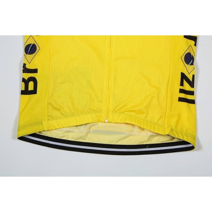Maillot de Ciclismo Brasil: Comodidad y Estilo para tu Aventura