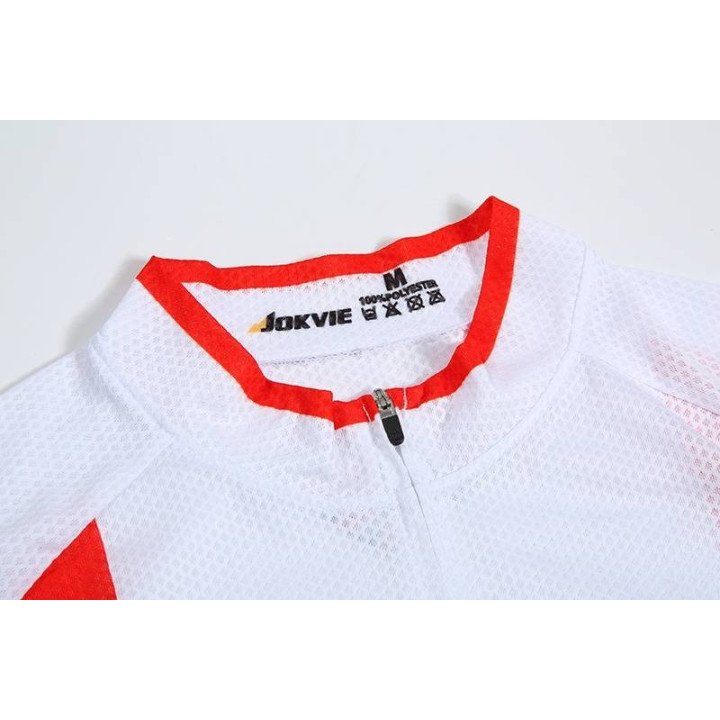 Maillot ciclista Inglaterra: comodidad y frescura para tus rutas