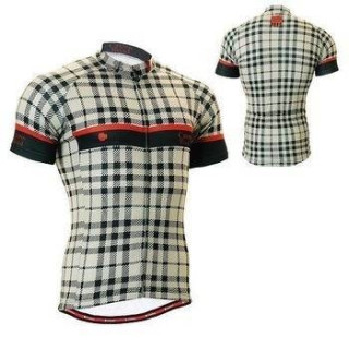 Maillot de ciclismo corto ideal para tus rutas en bicicleta