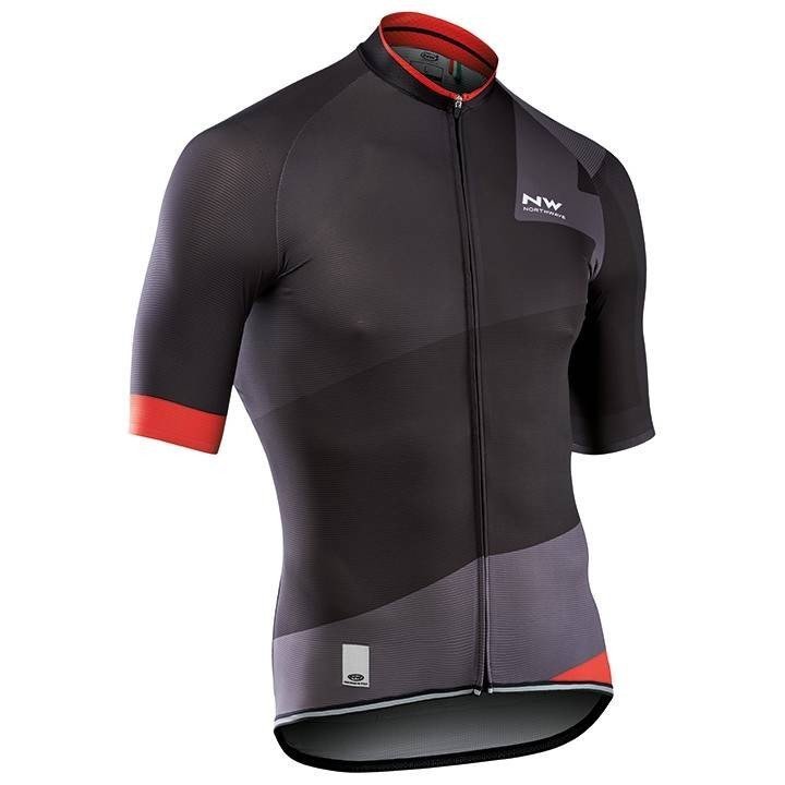 Maillot ciclista NORTHWAVE para disfrutar del ciclismo con comodidad