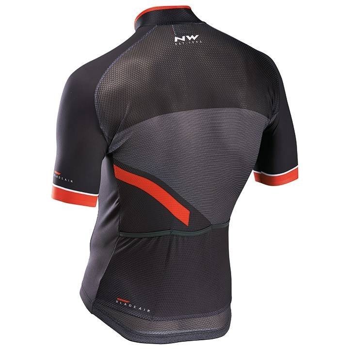 Maillot Ciclista Corto NORTHWAVE: Comodidad y Estilo en Cada Pedalada