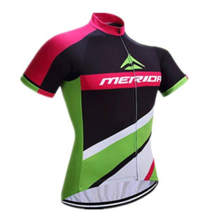 Maillot Ciclista Corto Merida: Comodidad y Estilo para Tu Rutas