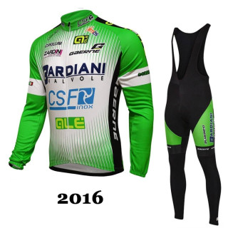Ropa térmica de ciclismo Bardiani con tirantes para estar cómodo en tus rutas