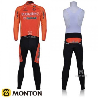Ropa térmica de ciclismo Euskaltel Euskadi con tirantes, ¡tu mejor aliado en cada pedaleo!