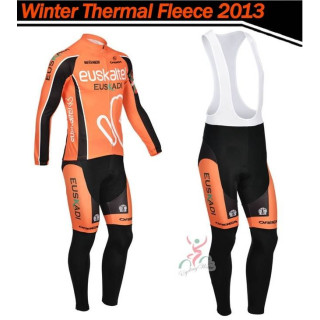 Ropa térmica de ciclismo Euskatel Euskadi con tirantes para pedalear cómodo