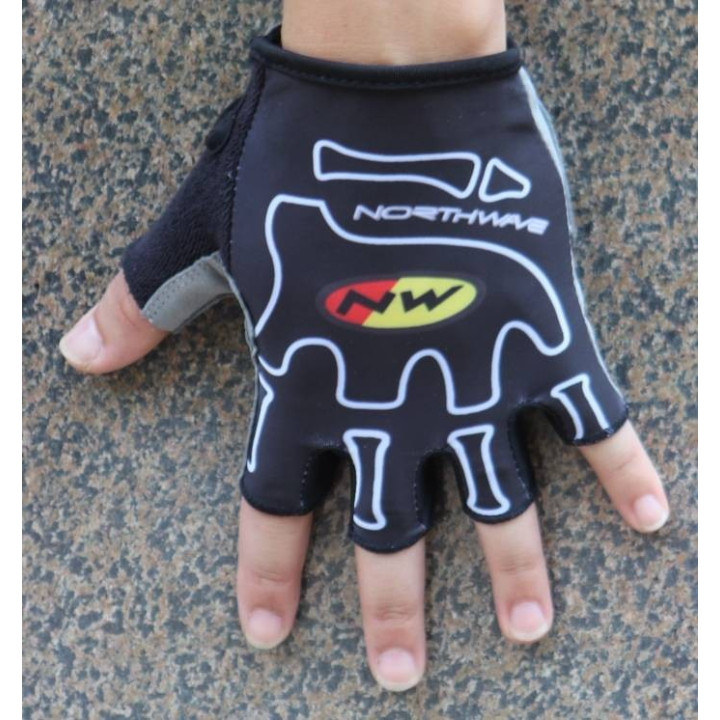 Guantes de ciclismo NW: comodidad y seguridad para tus manos