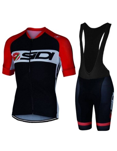 Equipación corta SIDI: comodidad y estilo para ciclistas