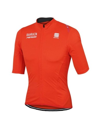 Equipación de Ciclismo BAHRAIN MERIDA: Comodidad y Estilo para tus Rutas
