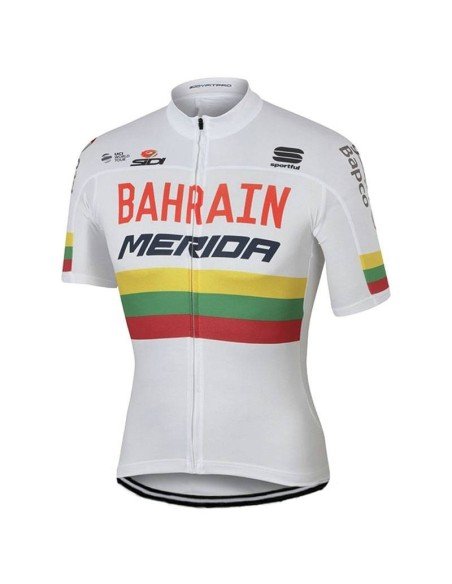 Equipación de ciclismo BAHRAIN MERIDA campeón lituano, cómoda y a buen precio