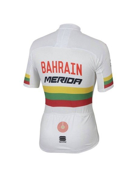 Equipación de ciclismo BAHRAIN MERIDA campeón lituano, cómoda y a buen precio