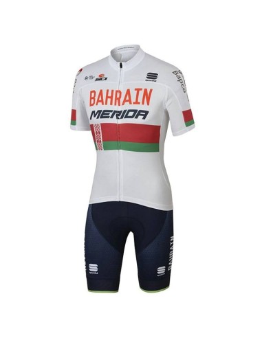 Equipación corta BAHRAIN MERIDA Russian Champion 2023 al mejor precio