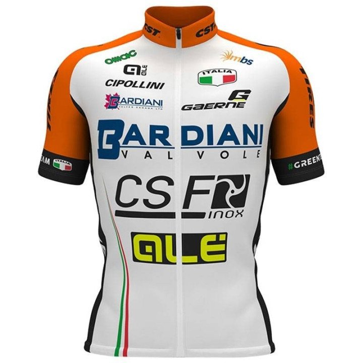 Equipación de ciclismo BARDIANI CSF: cortas y con estilo para tus rutas