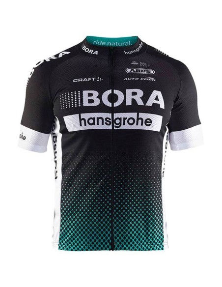 Equipación corta BORA hansgrohe para ciclistas, ¡lúcete en la ruta!