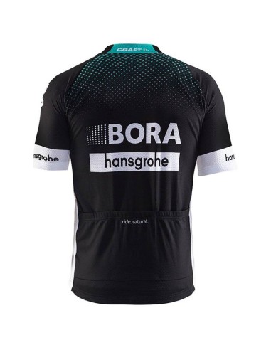 Equipación corta BORA hansgrohe para ciclistas, ¡lúcete en la ruta!