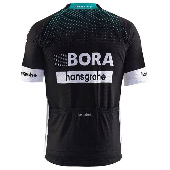 Equipación corta BORA hansgrohe para ciclistas, ¡lúcete en la ruta!