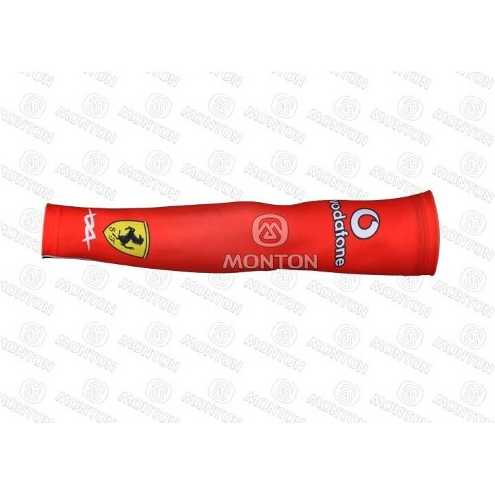 Manguitos de Ciclismo Ferrari para Protegerte del Sol y la Transpiración