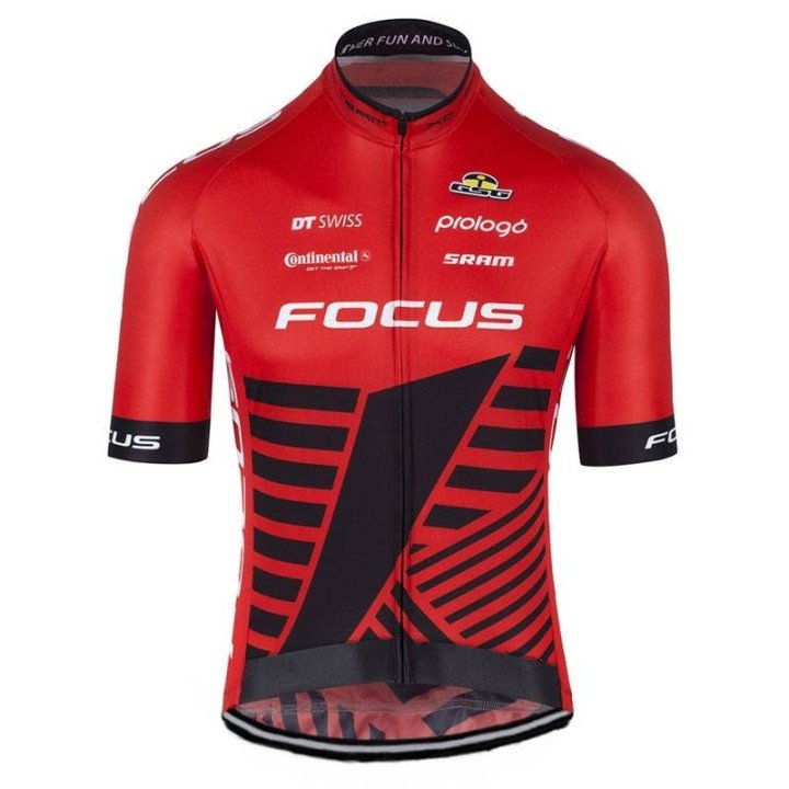 Equipación corta con tirantes FOCUS XC a buen precio para ciclistas