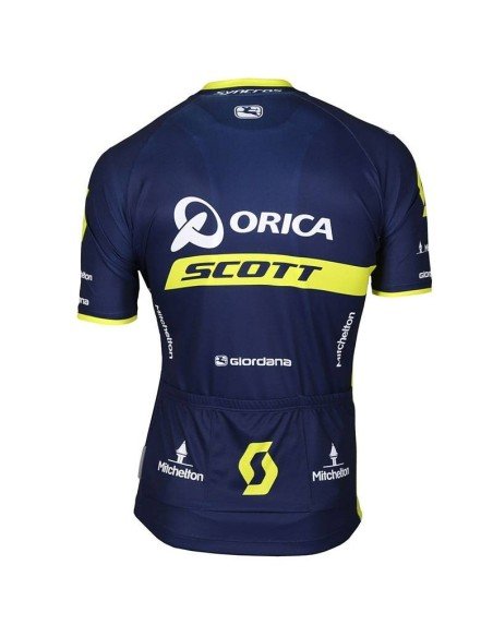 Equipación corta con tirantes ORICA SCOTT: comodidad y estilo para tus paseos en bici