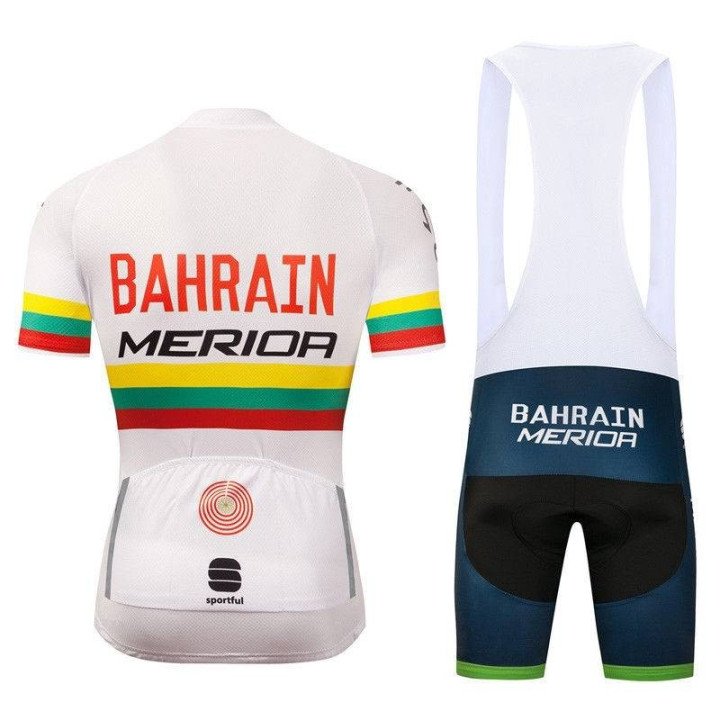 Equipación corta Merida BAHRAIN para ciclistas que buscan comodidad y estilo