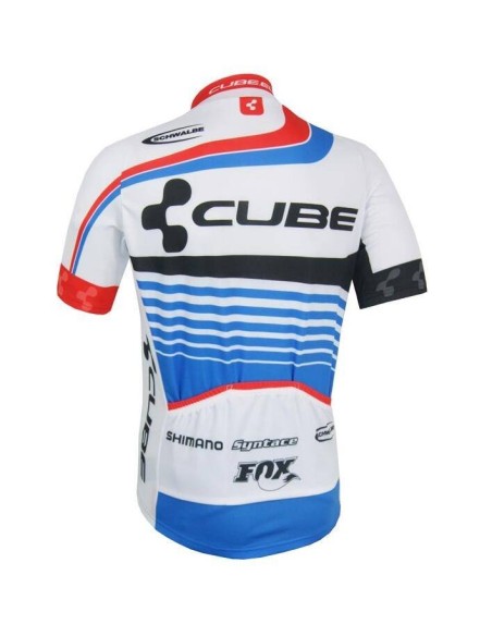 Equipación corta CUBE para ciclismo a buen precio